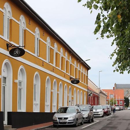 Kanns Hotel Åkirkeby Exterior foto